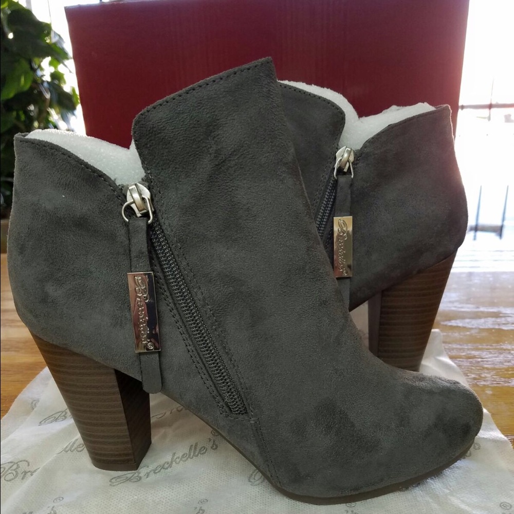 💋Gray Booties!!💋 Breckelles